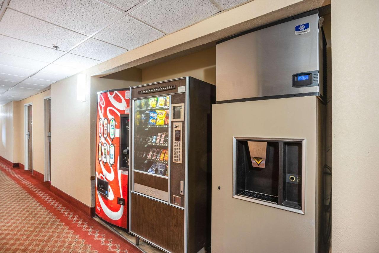 Econo Lodge Princeton Kültér fotó